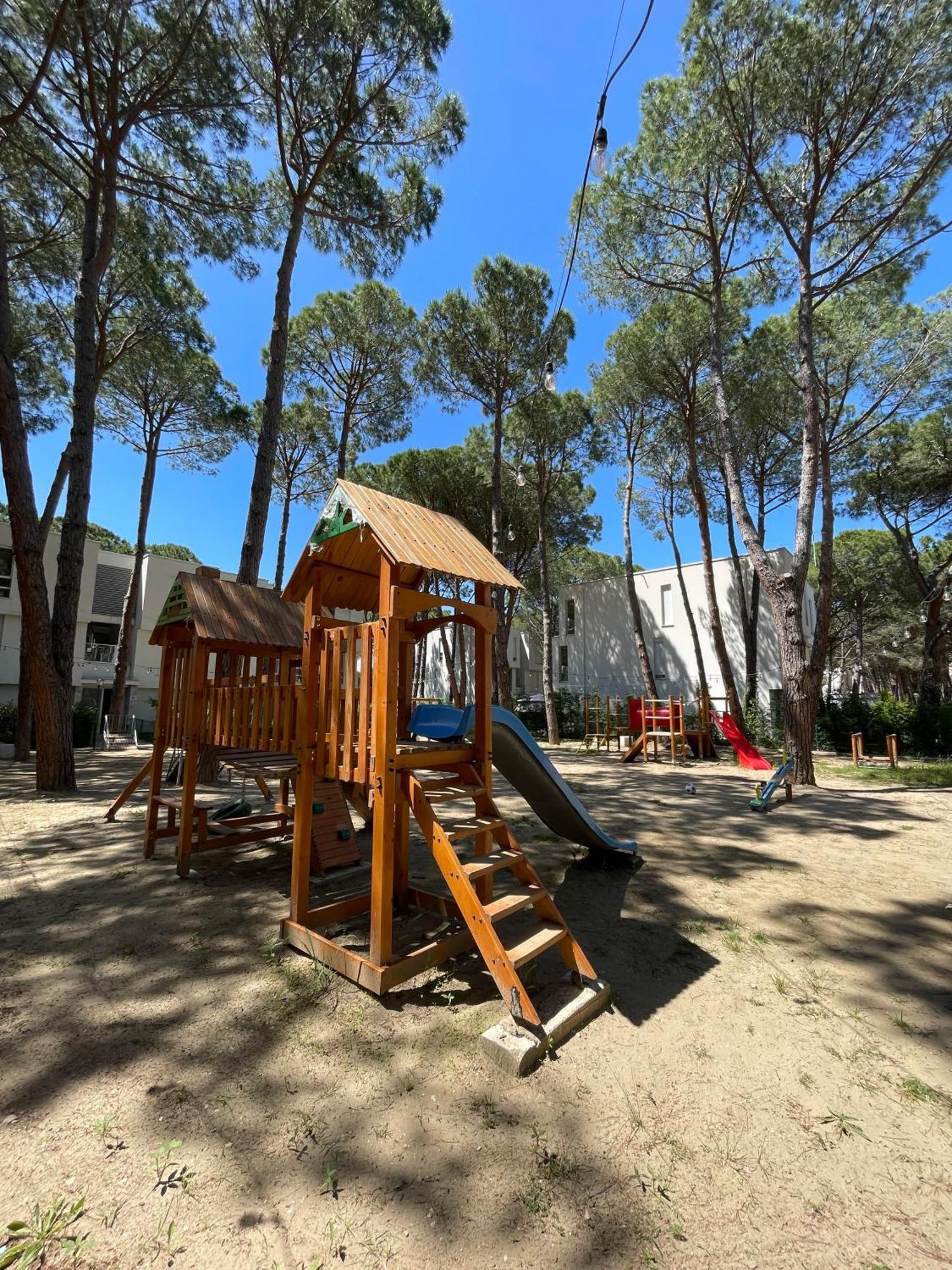 M&E Premium Apartments - San Pietro Дуррес Экстерьер фото